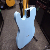 Stunning guitar in mint condition, with upgraded Gotoh saddles and full stone setup.&nbsp; Plays like a dream.