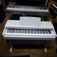 <p>Great authentic acoustic piano touch and tone suitable for any aspiring pianist. </p><p>The Graded Hammer Standard (GHS) keyboard action helps build proper finger technique and strength for an easy transition to playing on acoustic pianos. </p><p>Improved Pure CF Engine delivers expressive, high resolution recordings of the Yamaha CFIIIS concert grand piano. Damper Resonance digitally recreates acoustic piano depth of tone when pedalling, while newly improved reverbs set the stage for you to replicate the feeling of playing in a variety of different environments. With 192 note polyphony, many of the most complex piano compositions can be played without any dropped notes, and the sustained notes ring through faithfully.&nbsp;<br /><br />The Pure CF Sound Engine is the result of many years of piano-making history and expertise, combined with state-of-the-art sampling technology.</p><p>A Graded Hammer Standard (GHS) 88-key piano keyboard provides a heavier touch in the low end and lighter touch in the high end, and is similar to the hammers inside an acoustic piano. GHS is great for the aspiring pianist, because practicing with the GHS action builds proper finger technique for playing on an acoustic piano. Additionally, the matte finish of the black keys makes them less slippery when playing for extended periods of time.</p><p>Half-damper pedal control creates more detailed nuance and subtlety when playing, similar to pedaling on a grand piano. This feature allows for continuously increasing lengths of sustained notes, from slight to full, as the sustain pedal is depressed.Stereo Sustain samples provide mellow reverberations when the player depresses the damper pedal. Similarly, Damper Resonance provides broad and deep resonance when the pedal is used. The result is more realistic sound, similar to that of an acoustic piano. It is possible to detect the subtle changes that occur when the players begins to press the pedal while striking a key.</p><p>This unit is in excellent condition and has had very little use.&nbsp;</p>