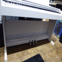 <p>Great authentic acoustic piano touch and tone suitable for any aspiring pianist. </p><p>The Graded Hammer Standard (GHS) keyboard action helps build proper finger technique and strength for an easy transition to playing on acoustic pianos. </p><p>Improved Pure CF Engine delivers expressive, high resolution recordings of the Yamaha CFIIIS concert grand piano. Damper Resonance digitally recreates acoustic piano depth of tone when pedalling, while newly improved reverbs set the stage for you to replicate the feeling of playing in a variety of different environments. With 192 note polyphony, many of the most complex piano compositions can be played without any dropped notes, and the sustained notes ring through faithfully.&nbsp;<br /><br />The Pure CF Sound Engine is the result of many years of piano-making history and expertise, combined with state-of-the-art sampling technology.</p><p>A Graded Hammer Standard (GHS) 88-key piano keyboard provides a heavier touch in the low end and lighter touch in the high end, and is similar to the hammers inside an acoustic piano. GHS is great for the aspiring pianist, because practicing with the GHS action builds proper finger technique for playing on an acoustic piano. Additionally, the matte finish of the black keys makes them less slippery when playing for extended periods of time.</p><p>Half-damper pedal control creates more detailed nuance and subtlety when playing, similar to pedaling on a grand piano. This feature allows for continuously increasing lengths of sustained notes, from slight to full, as the sustain pedal is depressed.Stereo Sustain samples provide mellow reverberations when the player depresses the damper pedal. Similarly, Damper Resonance provides broad and deep resonance when the pedal is used. The result is more realistic sound, similar to that of an acoustic piano. It is possible to detect the subtle changes that occur when the players begins to press the pedal while striking a key.</p><p>This unit is in excellent condition and has had very little use.&nbsp;</p>