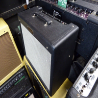Fender Blues Junior III in mint condition with original cover.