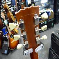 <p>Lovely little electro-acoustic parlour guitar with sunburst finish.</p><p>Mint condition.</p>