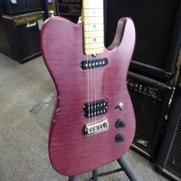 <p>Custom-built Gordon Smith.</p><p>Condition: A couple of large chips in the finish and various bumps and bruises.&nbsp; There is a fair bit of fret wear, but not a severe amount.</p>