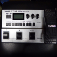 Quality bass guitar effects processor in good condition with original box.
