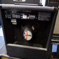 Decent 30 watt guitar amplifier.&nbsp; Great for practice/rehearsals.